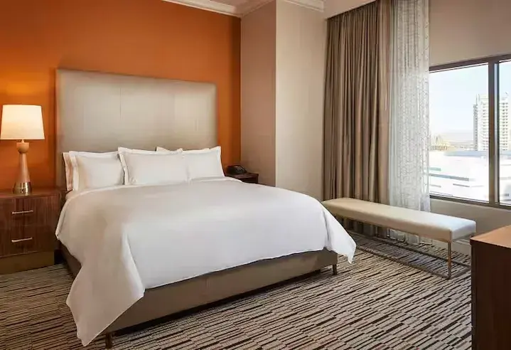 Thumbnail: Hilton Grand Vacations Club on the Las Vegas Strip, The Boulevard
