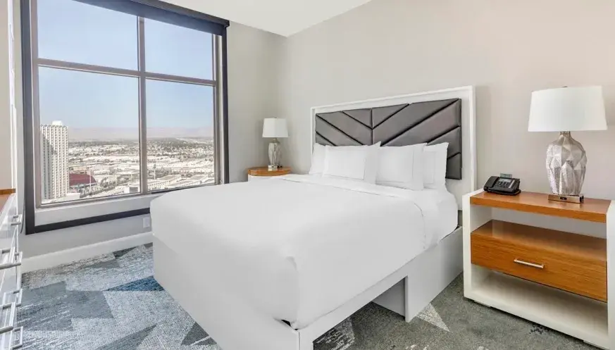 Thumbnail: Hilton Grand Vacations Club on the Las Vegas Strip, The Boulevard