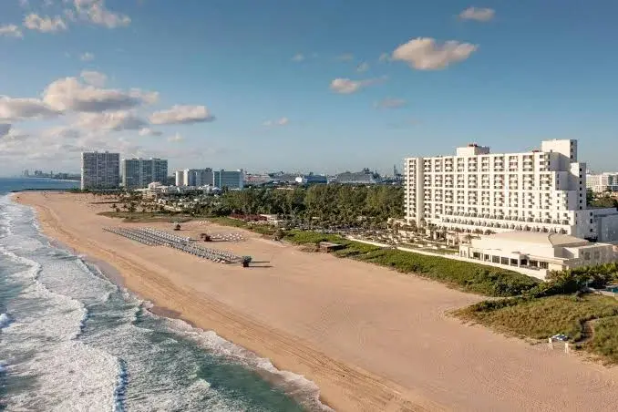 Thumbnail: Fort Lauderdale Marriott Harbor Beach Resort & Spa