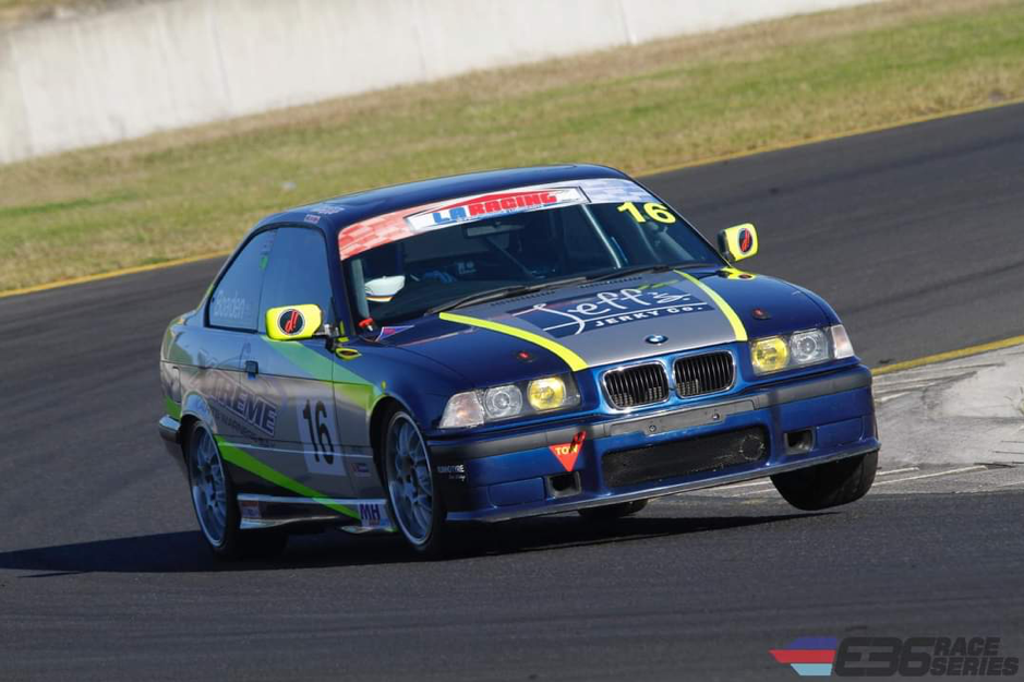 Rob Boaden racing at Sydney Motorsport Park.