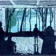 Holzschnitt zeigt Raum mit Figuren im Gegenlicht, die auf eine raumgreifende Seenlanschaft hinter Bäumen  schauen