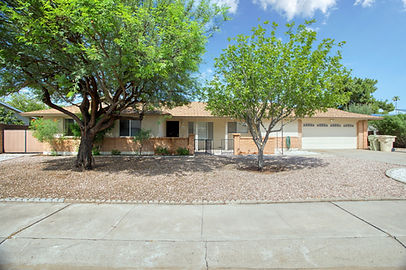5406 W Caron St Glendale - 202_1.jpg