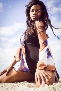 30 Days of Fashion: Day 18 - Meet project T I N Y