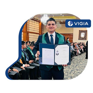 Éxito Académico: Benjamín Contreras