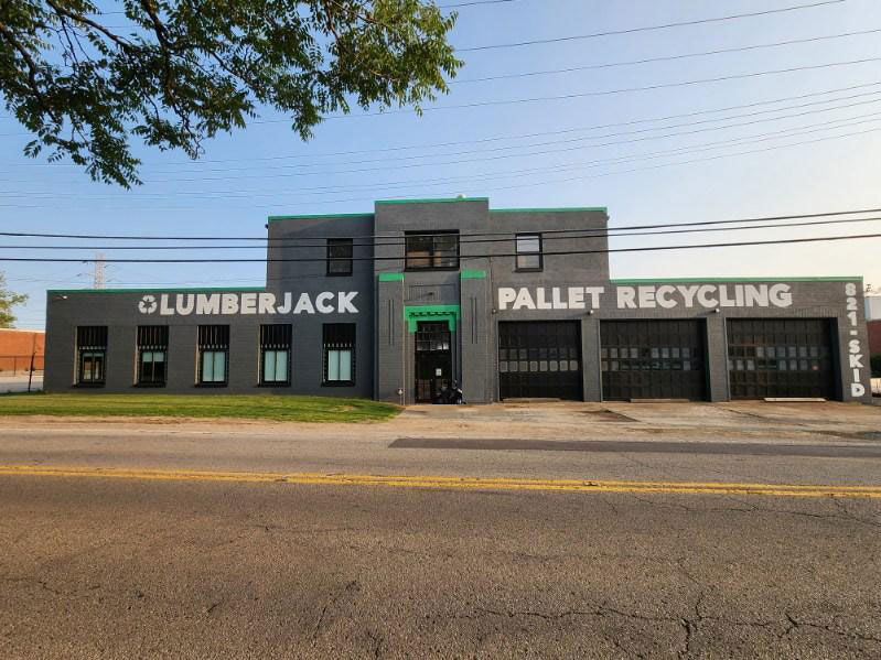 Lumberjack Pallet Recycling