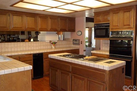 kitchen remodel before