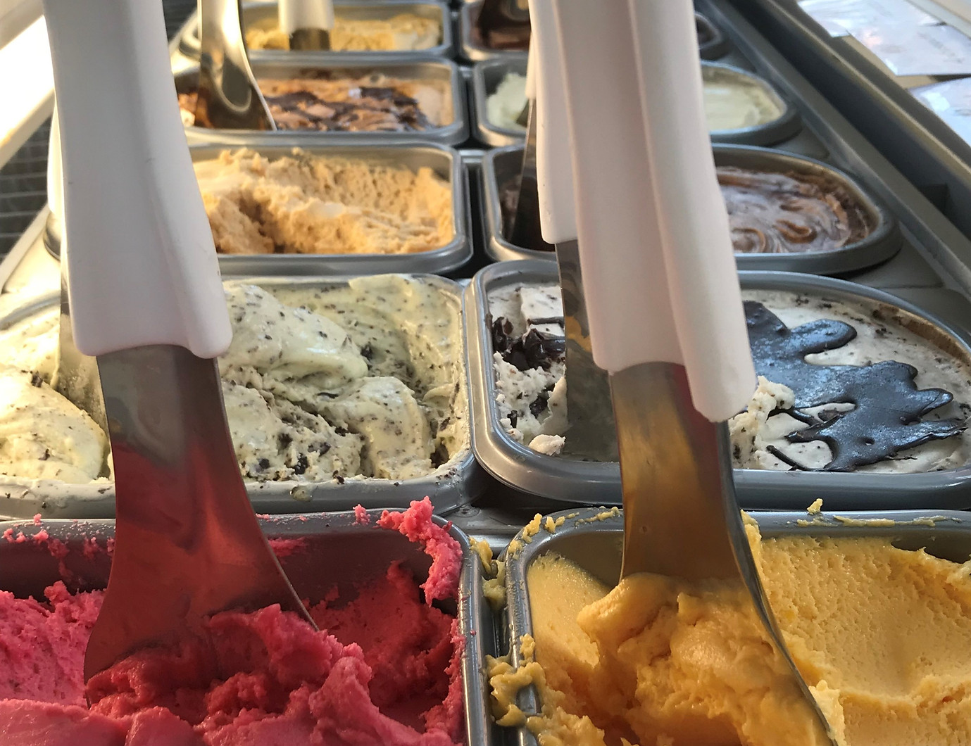 sfondo gelato 2 _edited.jpg