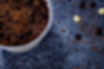 Tiramisù Waterford topped with chocolate chips and cocoa