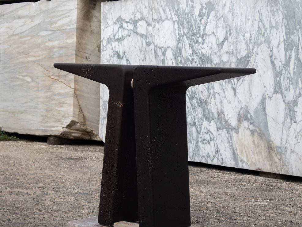 Wing marble design console made by Serafini