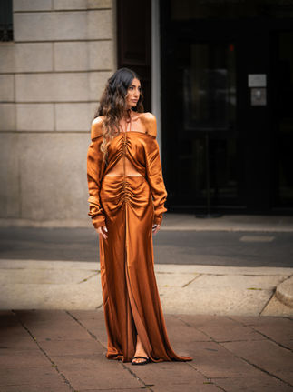 Alberta Ferretti street style, Milan Fashion Week women's spring summer 2025, photographed by Riccardo Perdisa