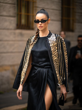 Sofia Resing, Alberta Ferretti street style, Milan Fashion Week women's spring summer 2025, photographed by Riccardo Perdisa