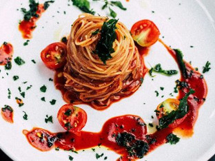 Celebs Eating Spaghetti on Instagram