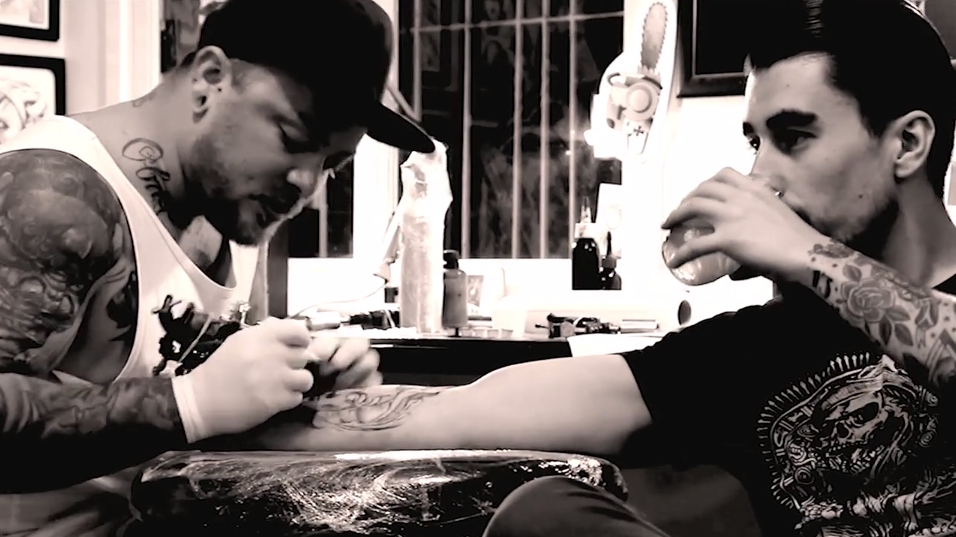 TATTOO SESSION - SUPERTATTOO