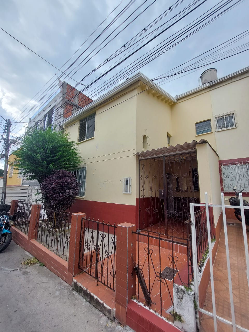 HERMOSA CASA EN VENTA BARRIO VILLA INES