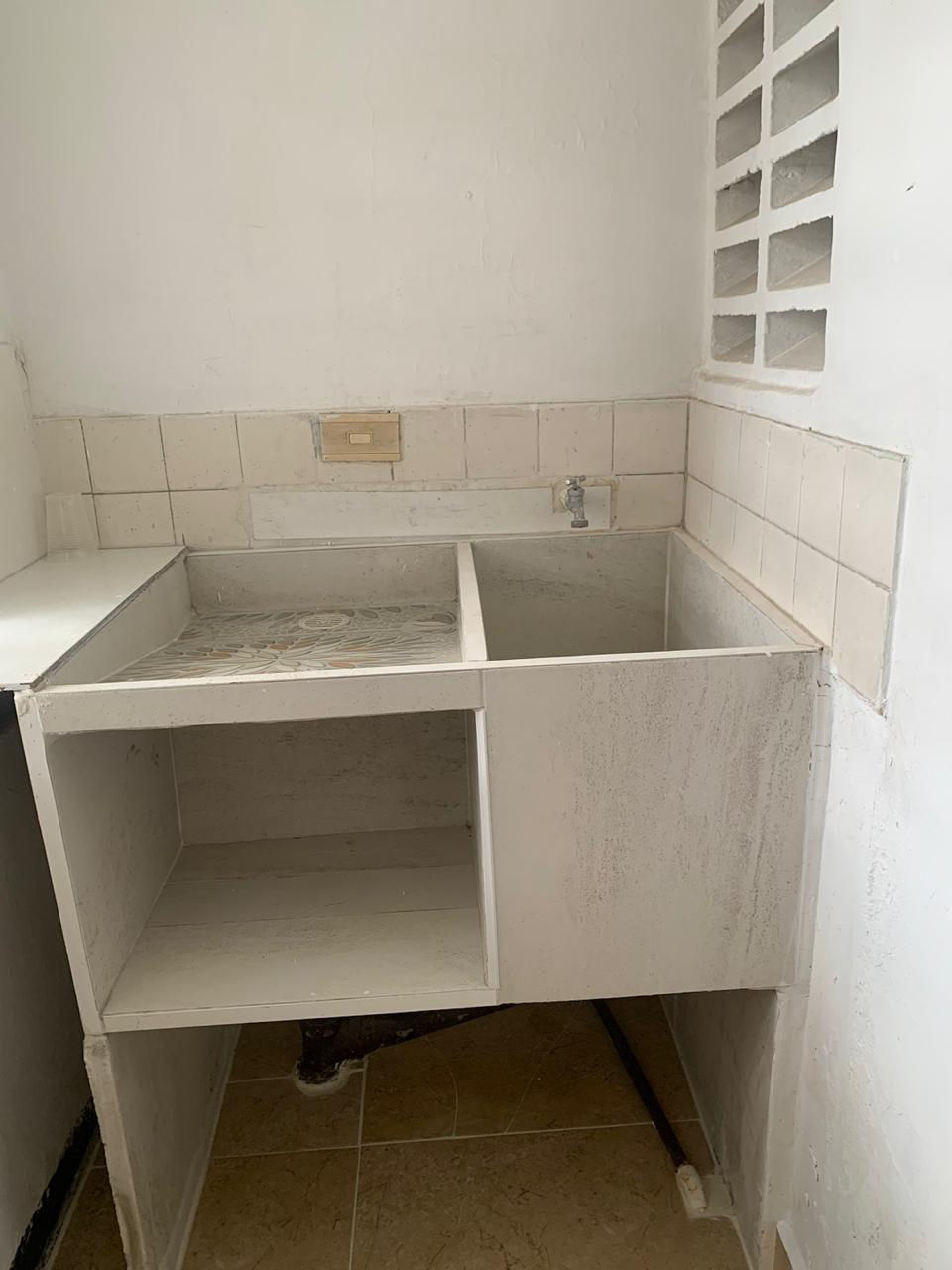 Miniatura: SE VENDE APTO EN LAGOS 3! EXCELENTE OPORTUNIDAD!!