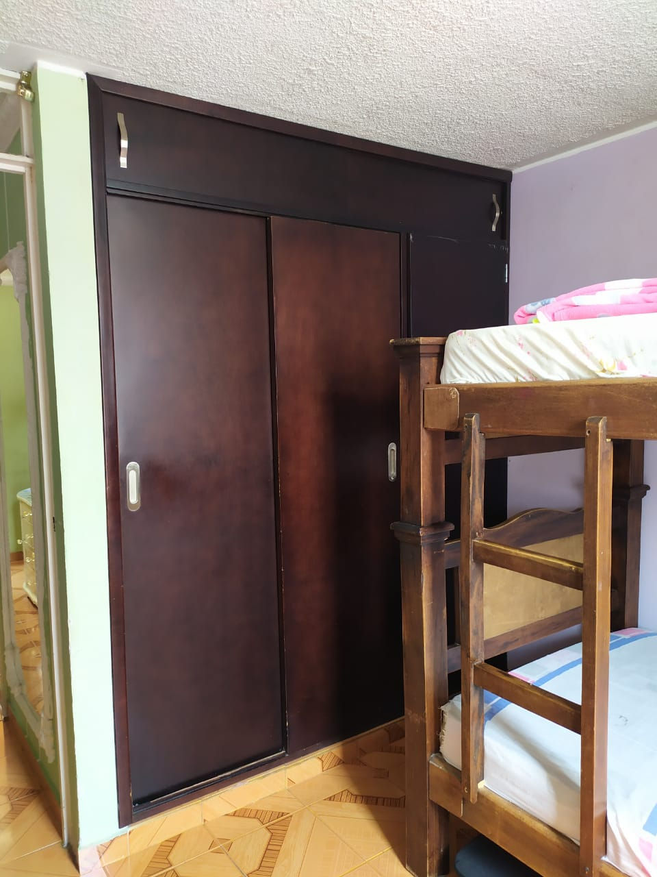 Miniatura: VENDO APARTAMENTO EN EL CENTRO Cod-657333