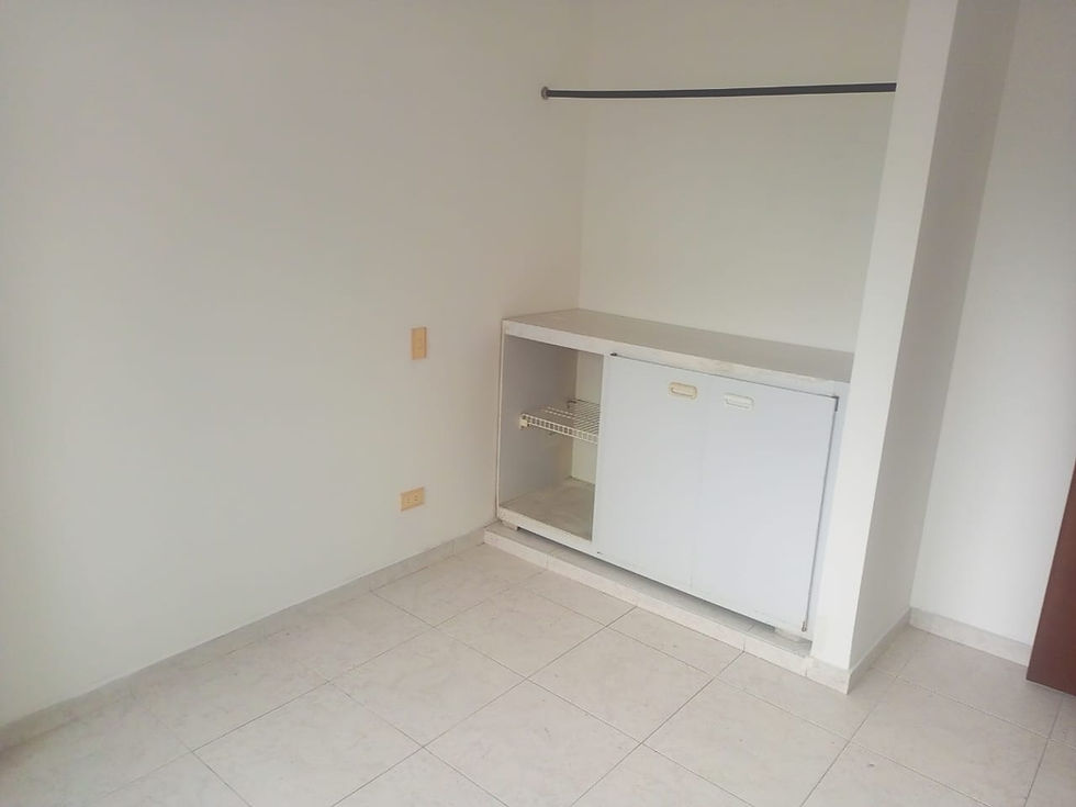 Miniatura: APARTAMENTE 2DO PISO LA SALLE