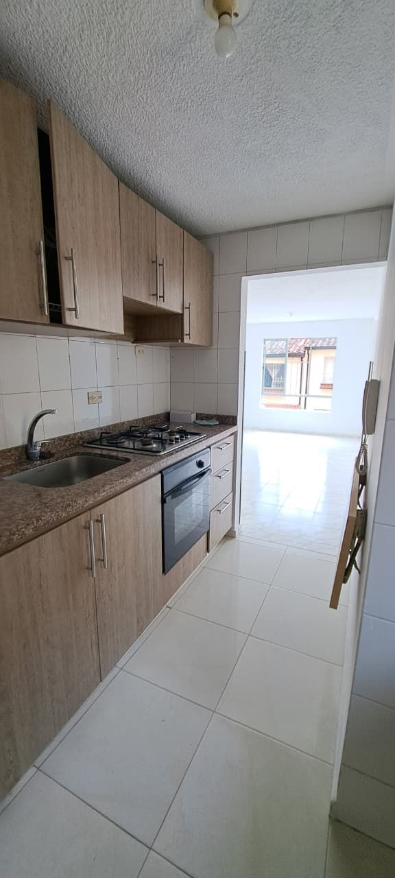 Miniatura: SE VENDE HERMOSO APTO EN EL C.R GIRASOL