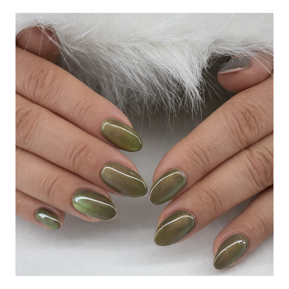 gainage-ongles-naturels-effet-cat-eyes-vert-beignon