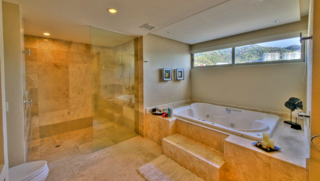 Molino de Agua PH 6 Bathroom.png