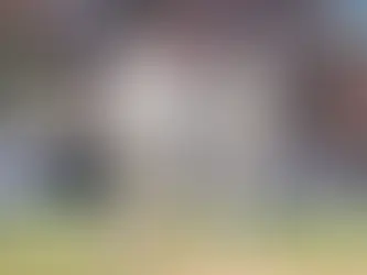 England battle despite Carey ton in crucial Test