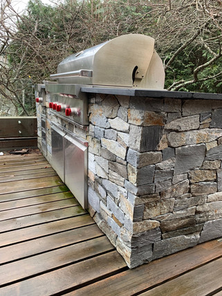 Built in Barbeque with Stone veneer, Eagle Island, West Vancouver BC