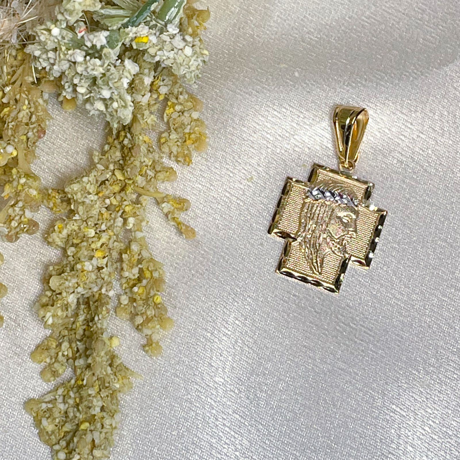 Pingente Face de Cristo