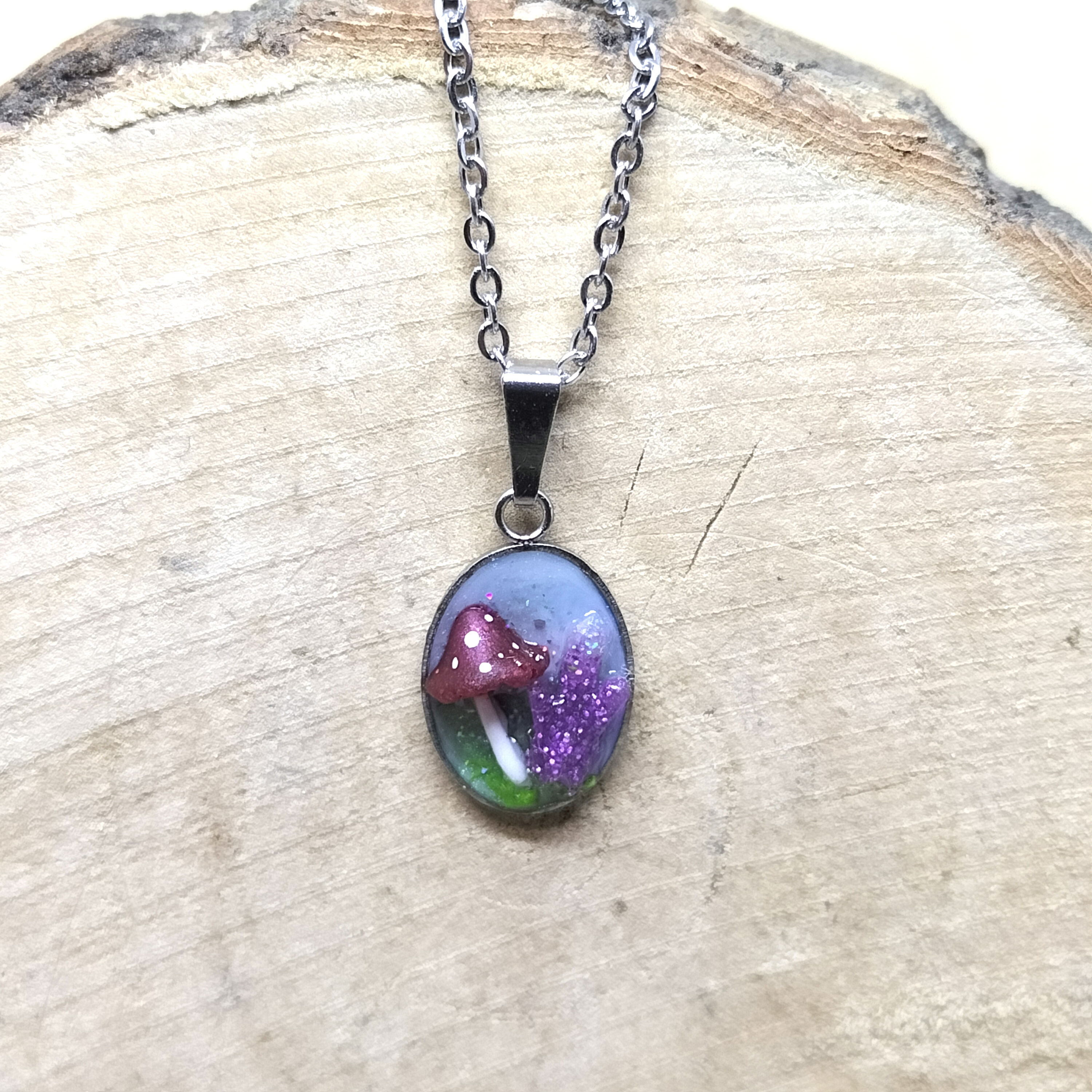 Collier champignon rouge