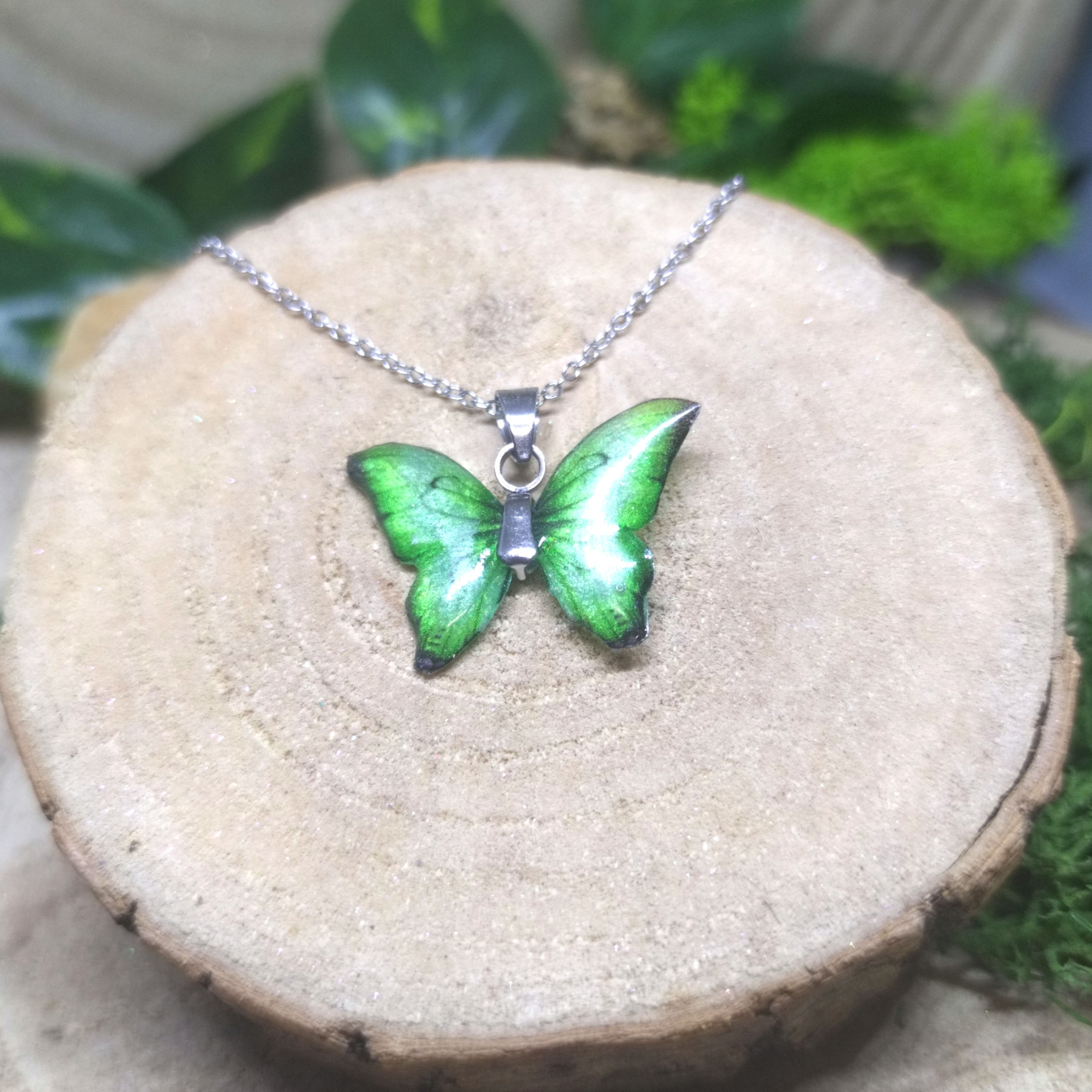 Collier Petit Papillon vert