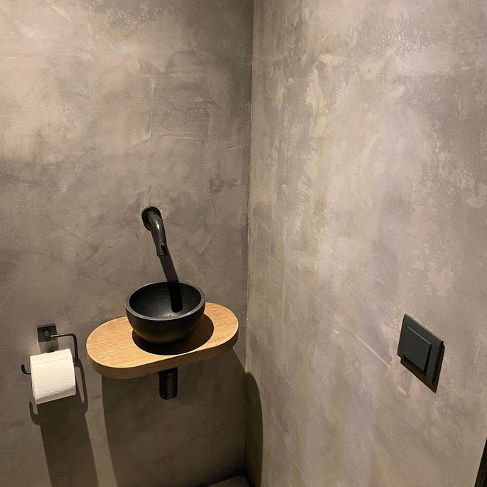 Betoncire toilet