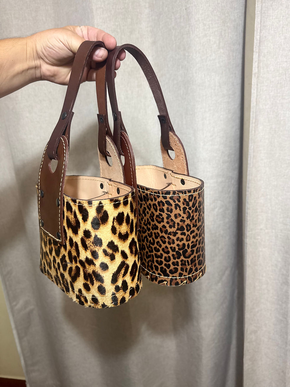 Miniatura: Bolso de cuero animal print 2 compartimientos