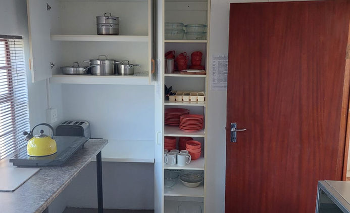 Pines Cottage - Kitchen.jpg