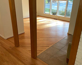 2022diagonalredoakroom.jpg