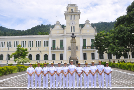Últimos dias para inscrições no Colégio Naval e na Escola Naval