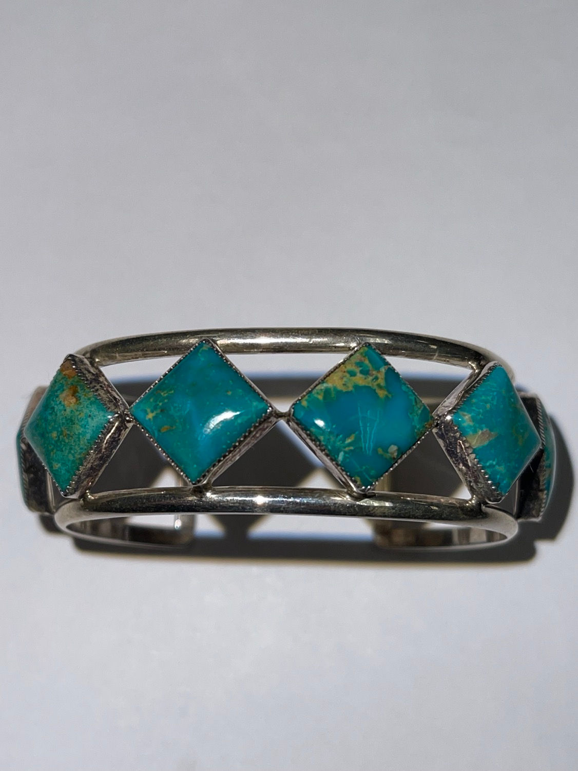 Adjustable Green Turquoise Bracelet 