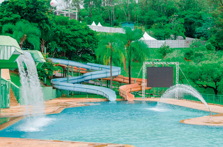 Piscinas municipais de Vinhedo são fechadas com a chegada do frio VINHEDO