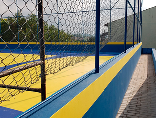 Quadra de esportes no Jardim Amazonas é alvo de vandalismo durante o Carnaval