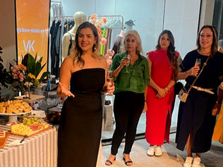 Reinauguração: Vikky Brand