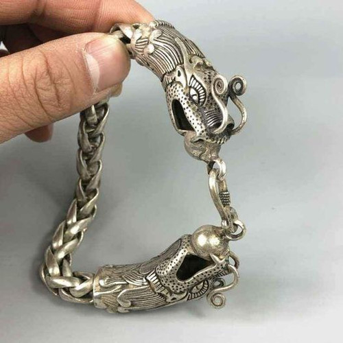 Hand-Carved Tibetan Silver Skull Bracelet - Old Chinese Style Lucky Tiger Theme Jewelry