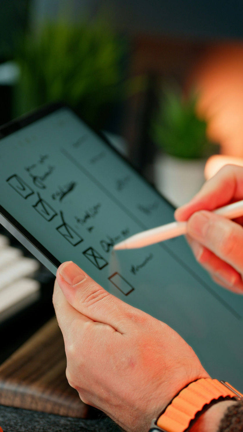 employee efficiently checking off a checklist of time consuming tasks thanks to nemo AI