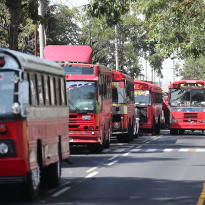 GOBIERNO ANALIZA IMPLEMENTAR PROTOCOLOS PARA REGRESAR A LA ACTIVIDAD NORMAL
