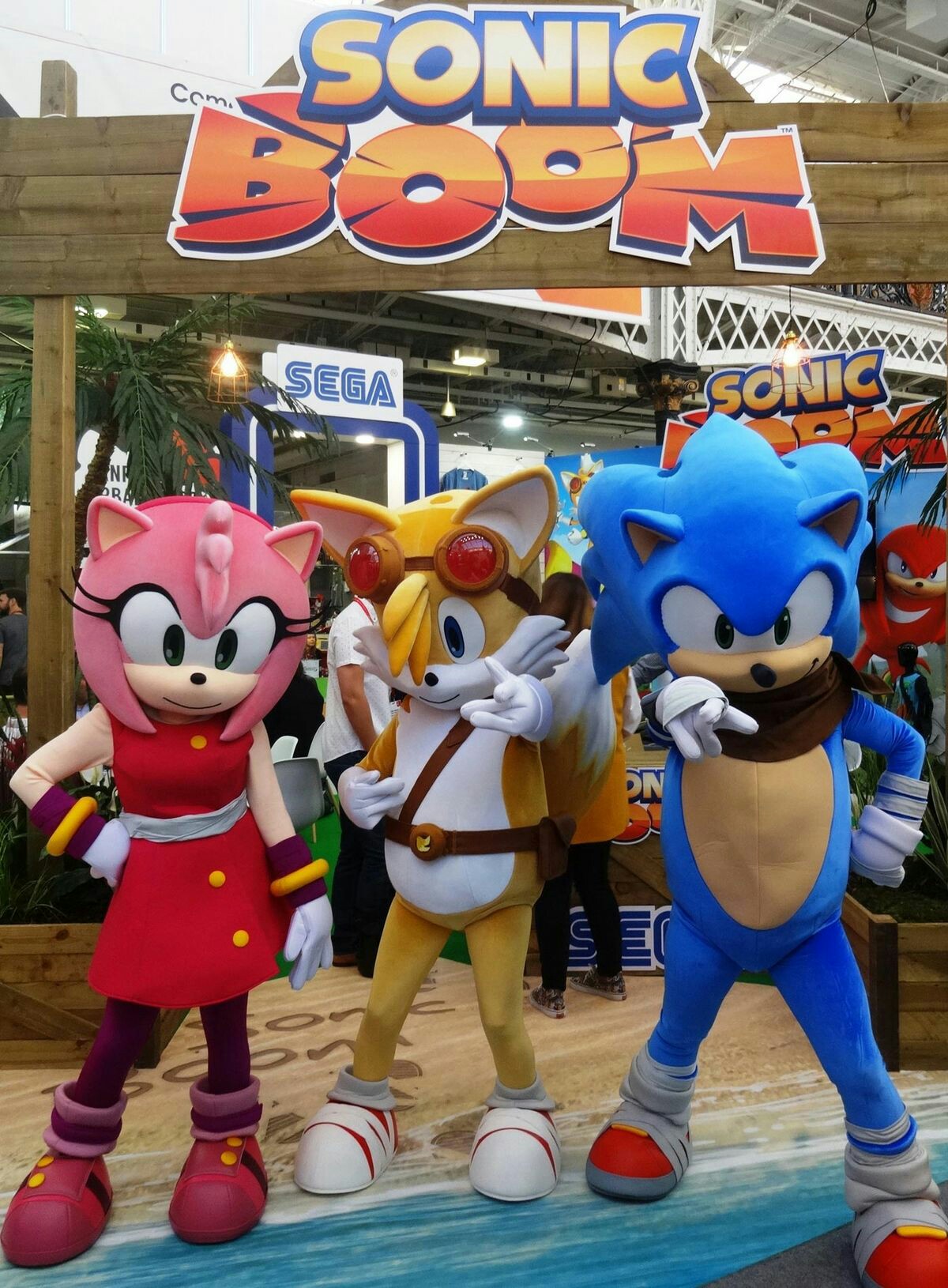 Tails-Sonic Boom