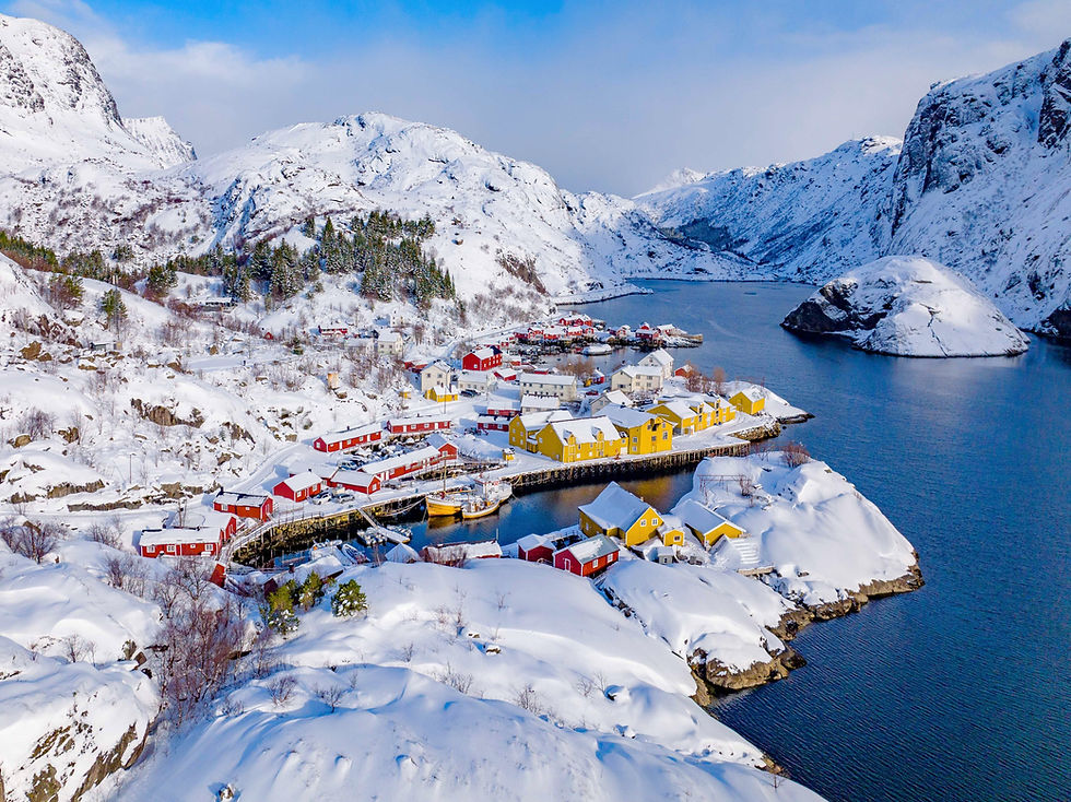 Nusfjord snø_edited.jpg