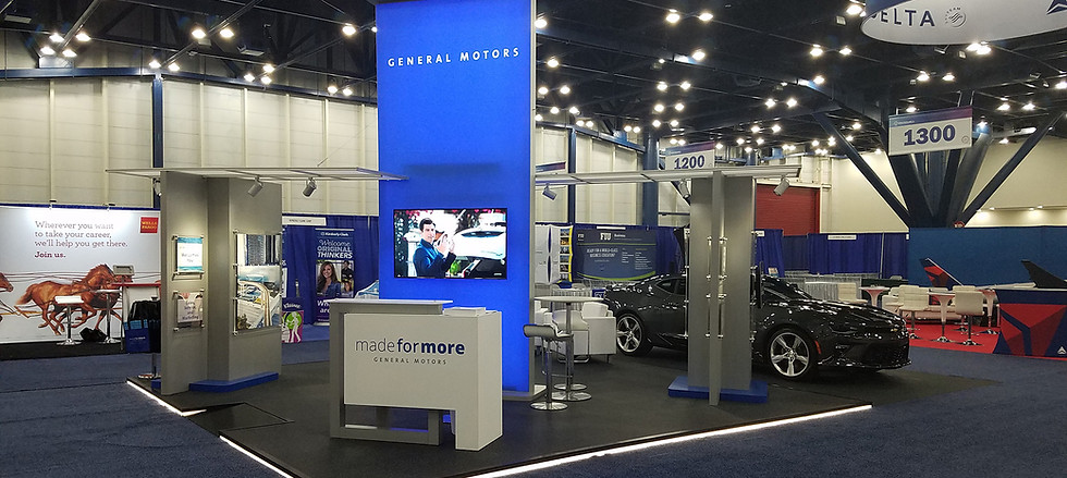 GM- recruiting-2017-custom-booths.jpg