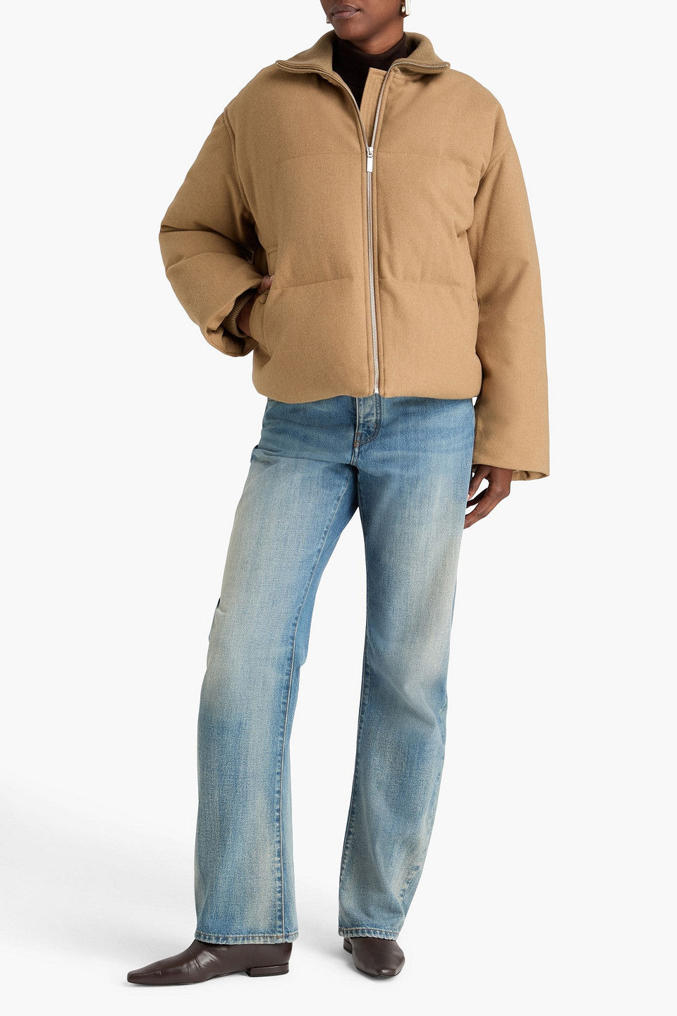 Modern toteme outerwear outfits for this season