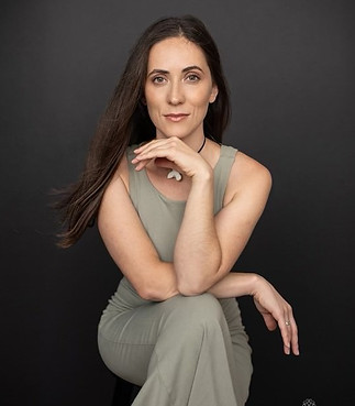 New York Makeup Artist + Hairstylist https://www.zully.nyc/