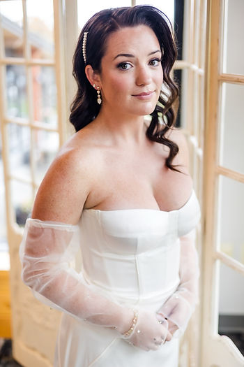Bridal hairstyle with clip-in extensions
