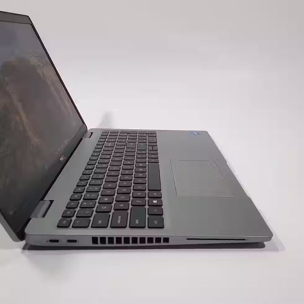 Miniatura: Dell 5520 - Intel® i7 1185G7 - Ram 16gb - Ssd 256gb