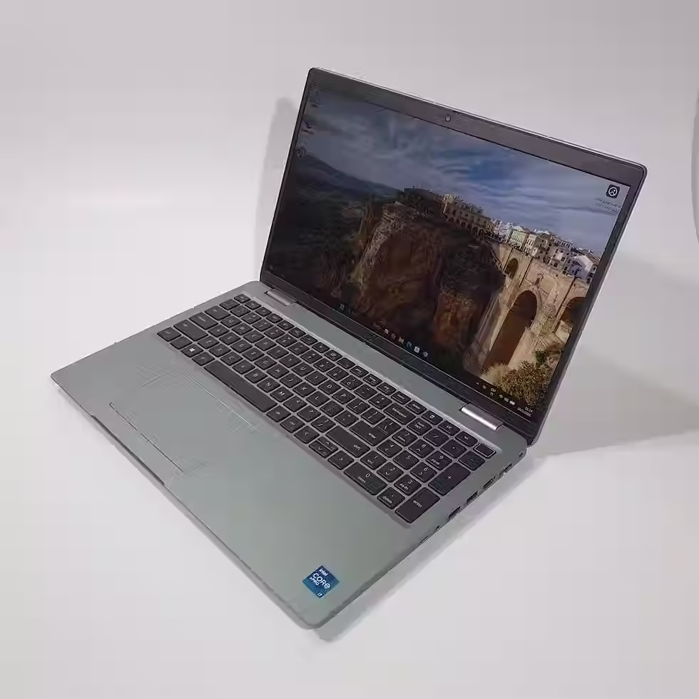 Miniatura: Dell 5520 - Intel® i7 1185G7 - Ram 16gb - Ssd 256gb