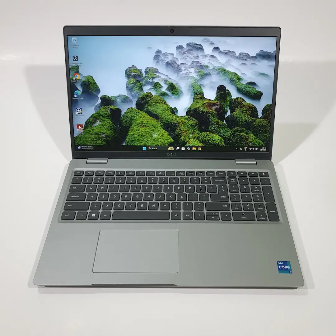 Intel® i7 1255u - Dell 5530